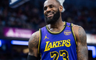 生涯11个赛季场均得分25+有多难？NBA至今仅6人做到，老詹独一档