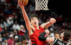 尼克斯是杨瀚森潜在下家？美记建议尝试报价：他已展现对抗与组织潜力